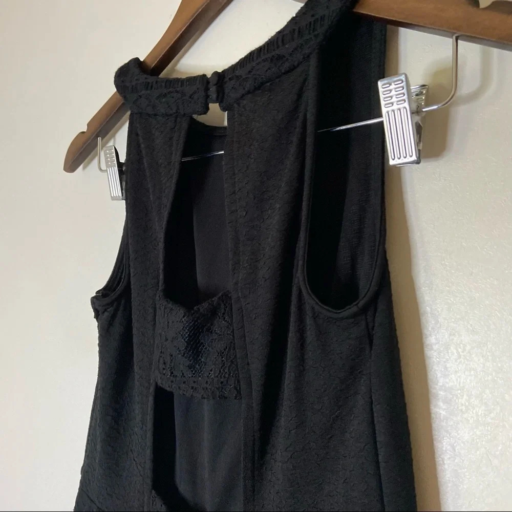 Lace Midi / Mini Dress Black Sleeveless Pleated Open Back Dress Size Small Event - Picture 3 of 13